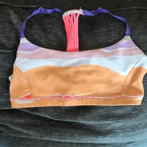 Lululemon Sports Bra Size 8. RARE
